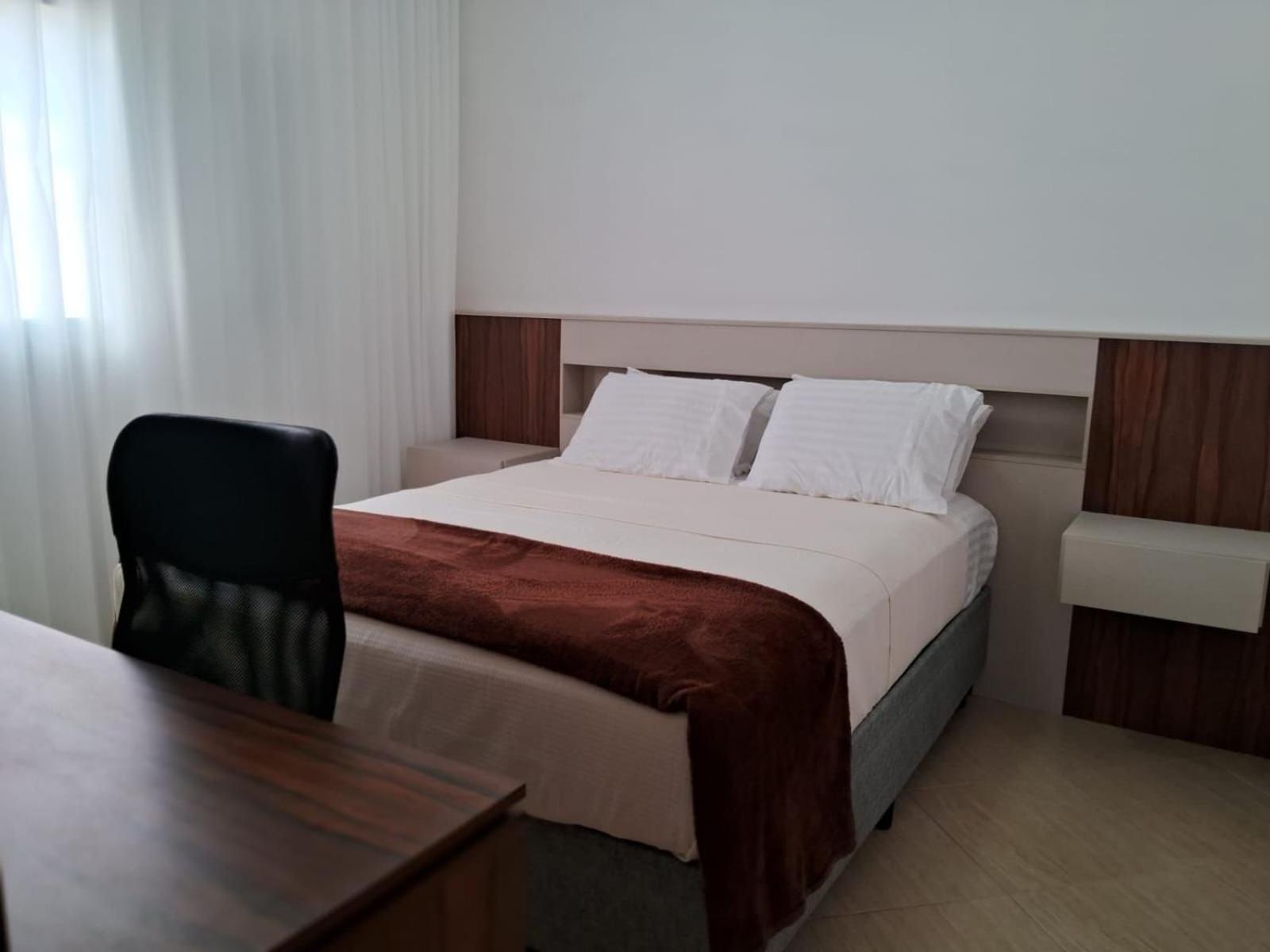 Residencial 04 Monte Carlo Em Apartamento *